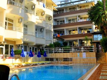 KLEOPATRA MUZ HOTEL (EX. MUZ HOTEL) 3*