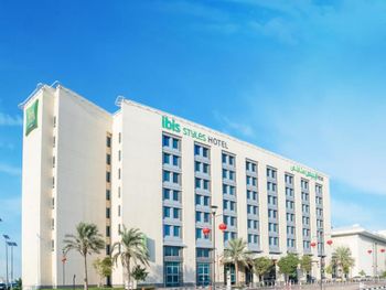 IBIS STYLES DRAGON MART DUBAI 3*