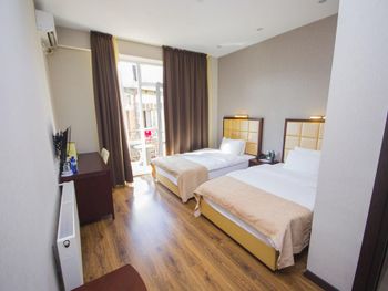 ORION OLD TOWN 3*