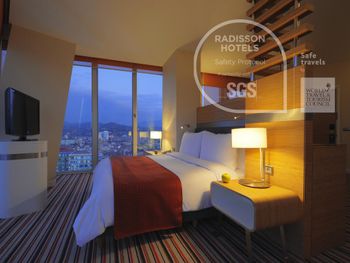 RADISSON BLU BATUMI 5*