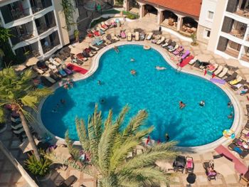 CLUB ANASTASIA 4*
