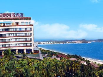 LUYI SEAVIEW HOTEL (EX. SANYA HERTON SEAVIEW HOTEL) 4*