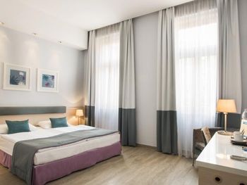 ATRIUM FASHION HOTEL 4*